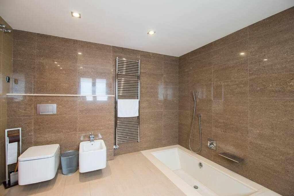הוילה פלאמוס Casa La Vinya Alto Standing מראה חיצוני תמונה